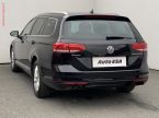 Volkswagen Passat - fotka číslo 5