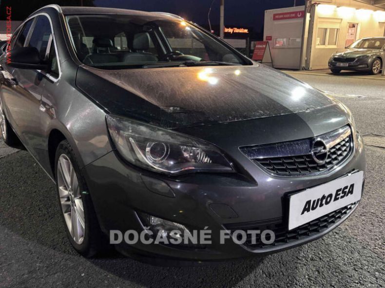 Opel Astra - hlavní fotka inzerátu