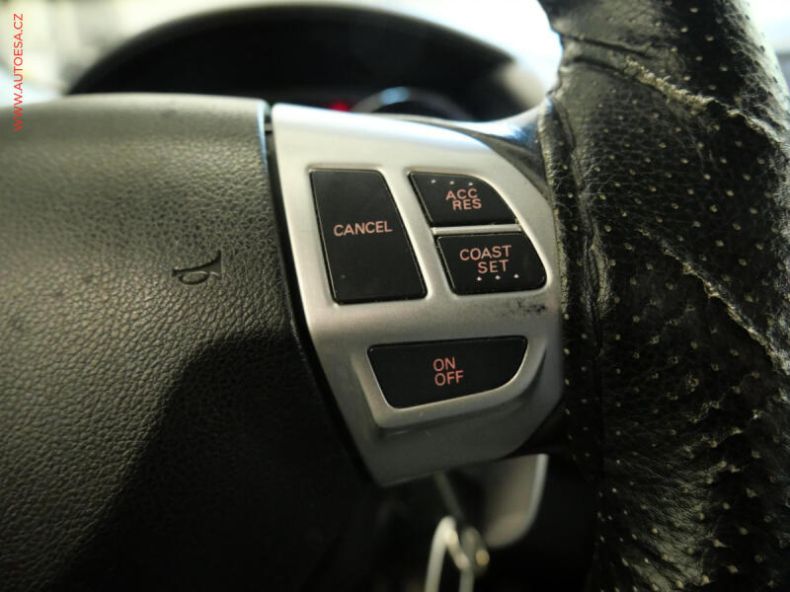 Citroën C-Crosser - hlavní fotka