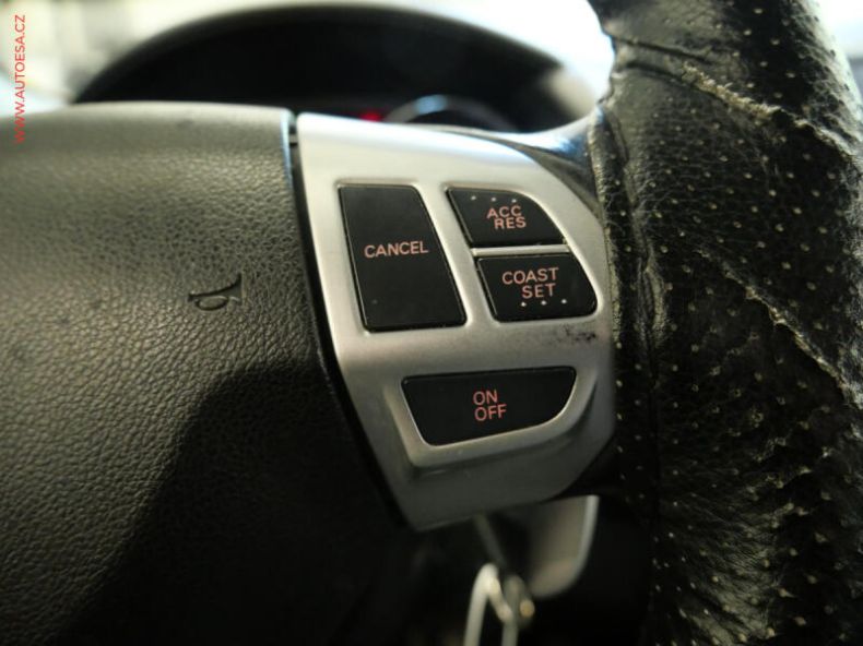 Citroën C-Crosser - hlavní fotka