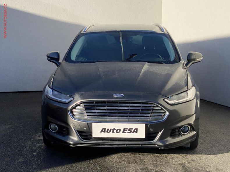 Ford Mondeo - hlavní fotka