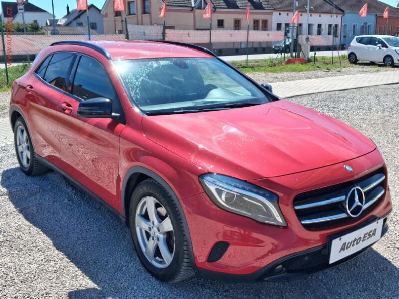 Mercedes Třída GLA - hlavní foto