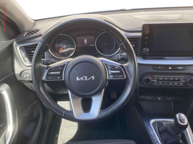 Kia Cee'd - hlavní fotka