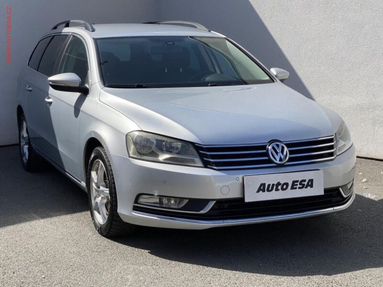 Volkswagen Passat - hlavní fotka inzerátu