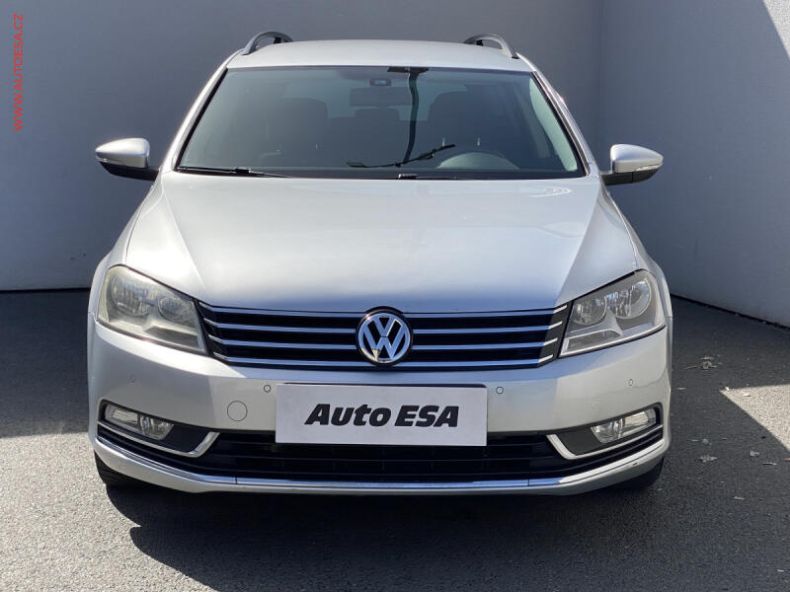 Volkswagen Passat - hlavní fotka