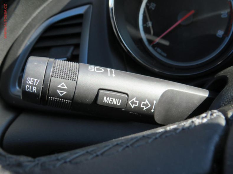 Opel Astra - hlavní fotka