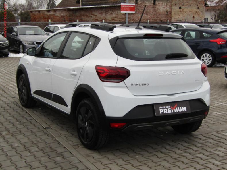 Dacia Sandero - hlavní fotka