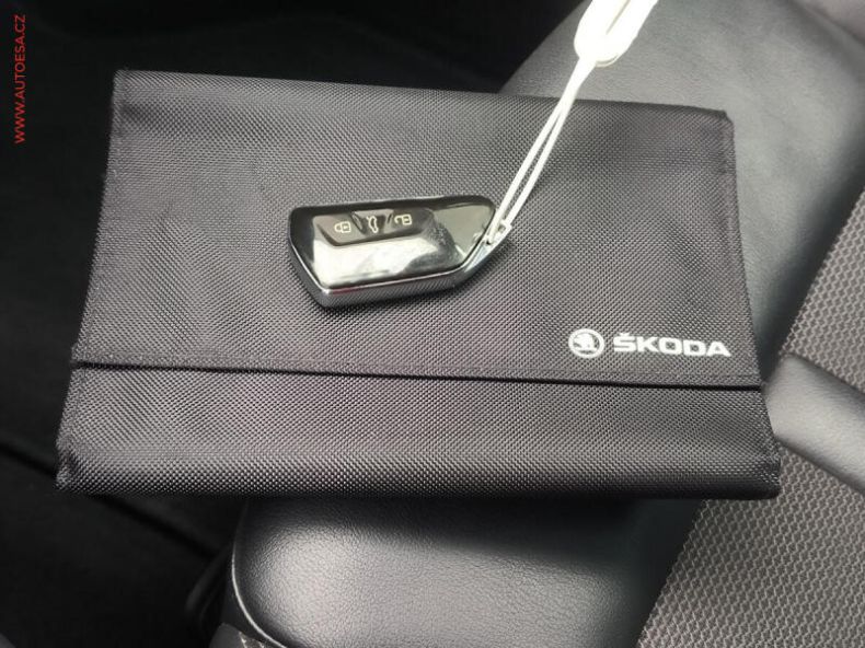 Škoda Octavia - hlavní fotka