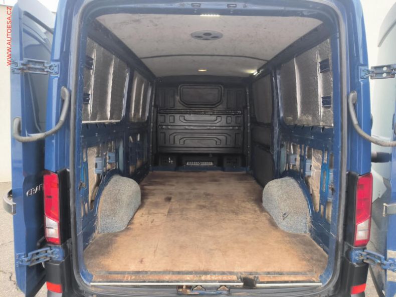 Volkswagen Crafter - hlavní fotka