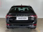 Škoda Superb - fotka číslo 4
