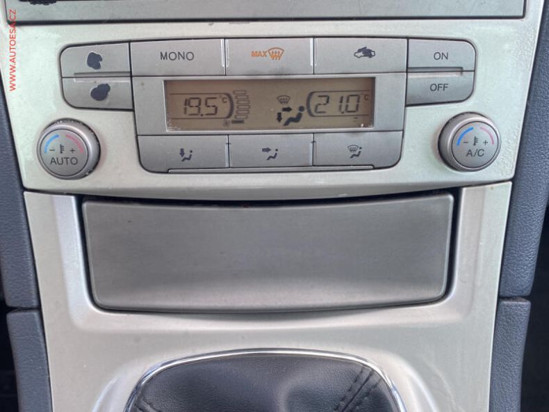 Ford S-MAX - hlavní fotka