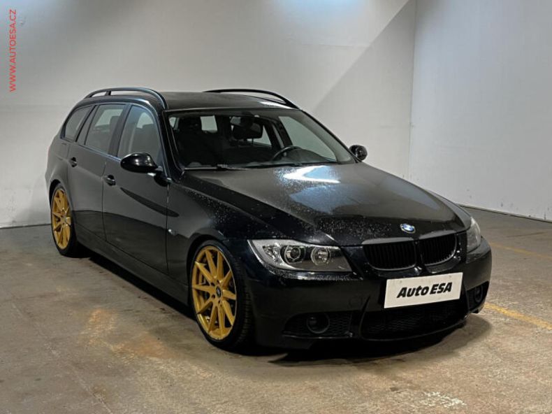 BMW Řada 3 - hlavní foto