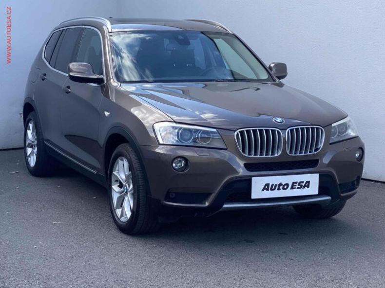 BMW X3 - hlavní foto