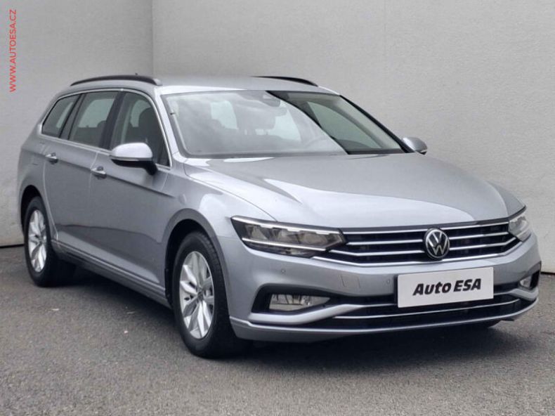 Volkswagen Passat - hlavní foto