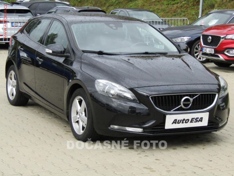 Volvo V40 - hlavní foto