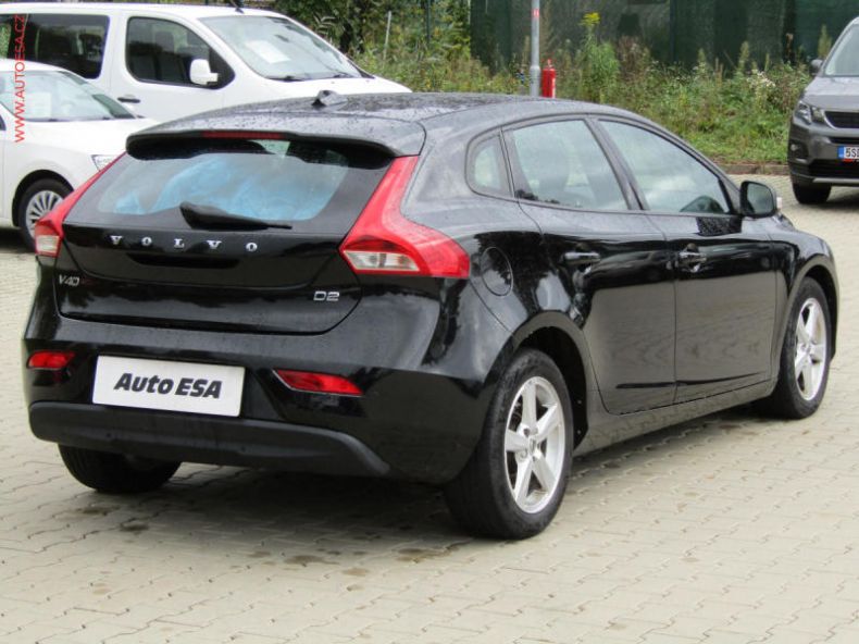 Volvo V40 - hlavní fotka