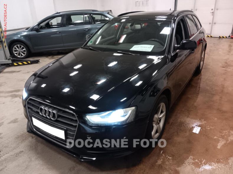 Audi A4 - hlavní foto