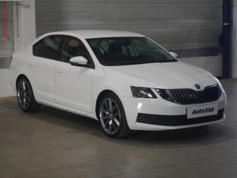 Škoda Octavia - hlavní foto