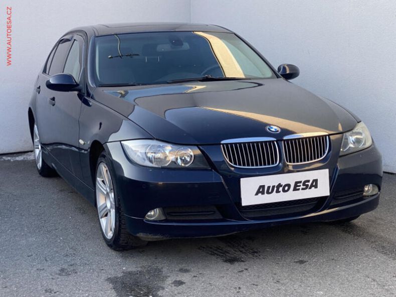 BMW Řada 3 - hlavní foto