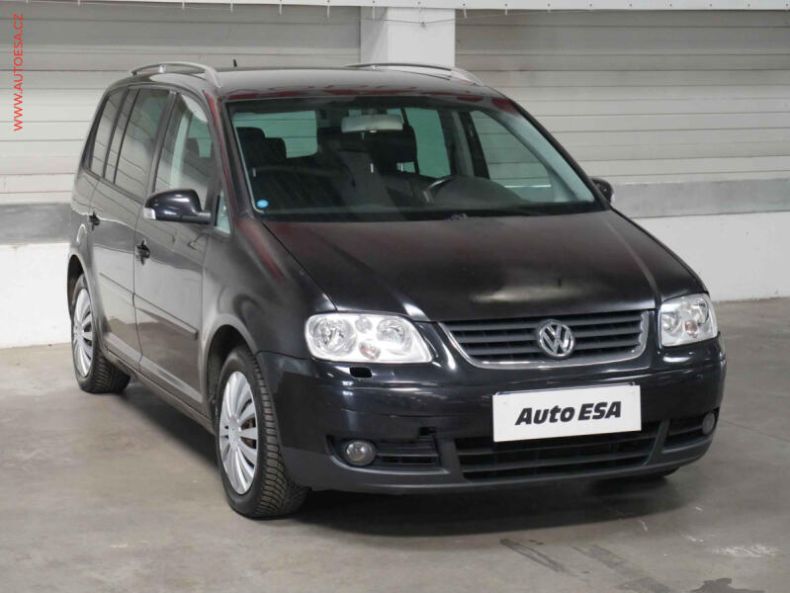 Volkswagen Touran - hlavní fotka inzerátu