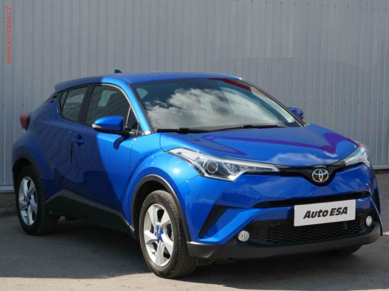 Toyota C-HR - hlavní foto