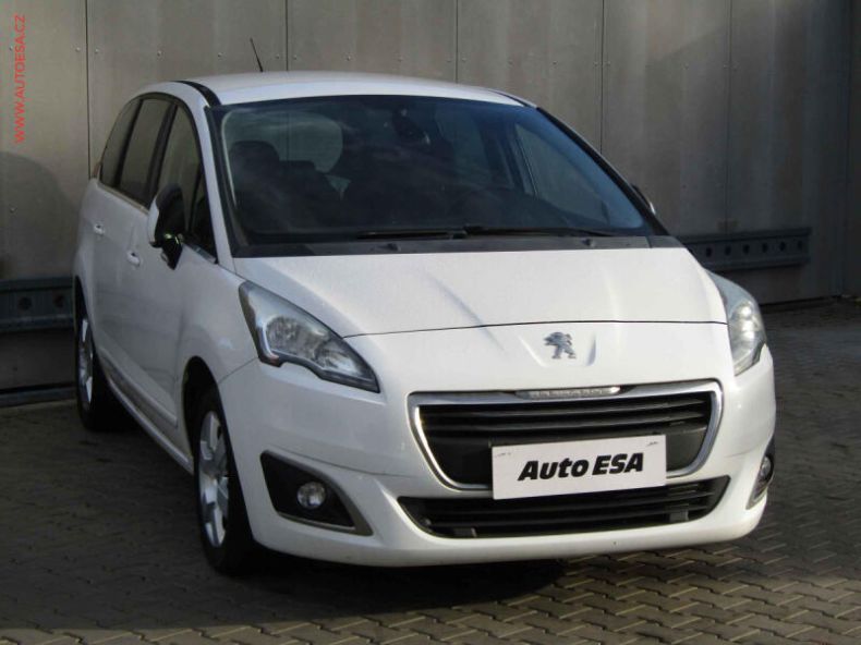 Peugeot 5008 - hlavní foto