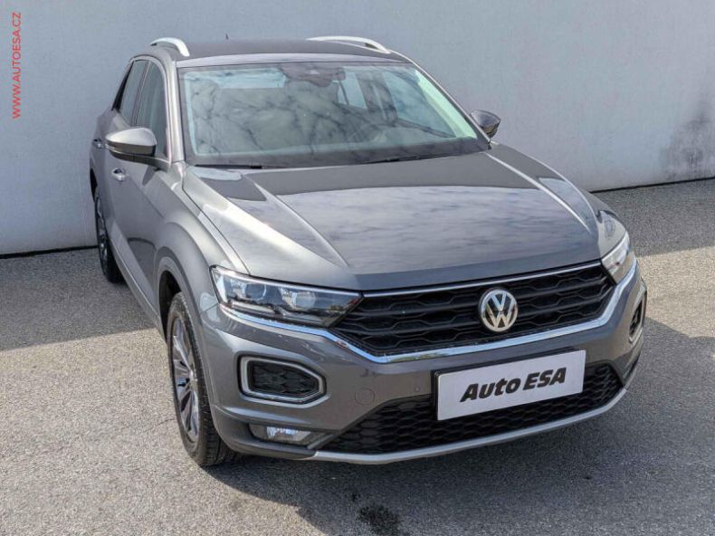Volkswagen T-Roc - hlavní foto