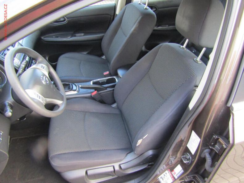 Nissan Pulsar - hlavní fotka