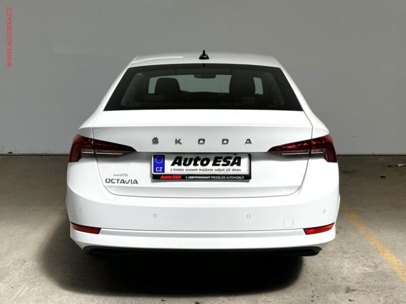 Škoda Octavia - hlavní fotka