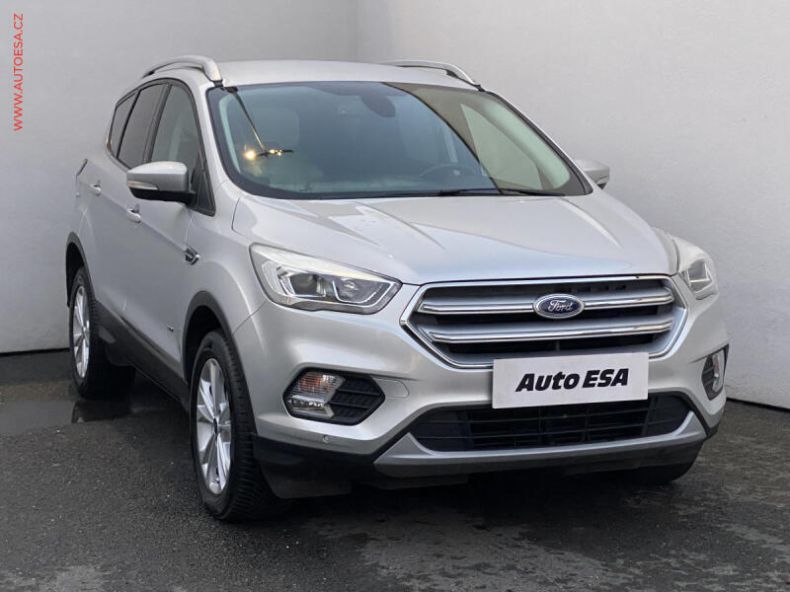 Ford Kuga - hlavní foto