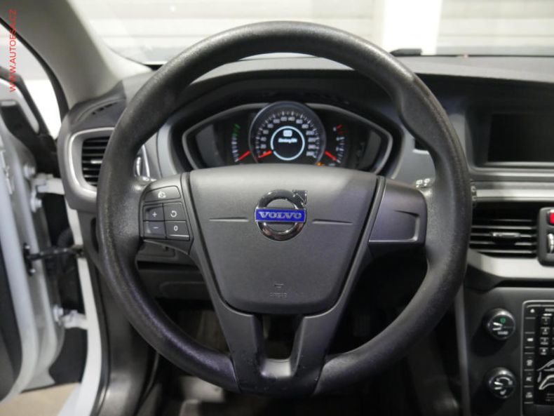 Volvo V40 - hlavní fotka