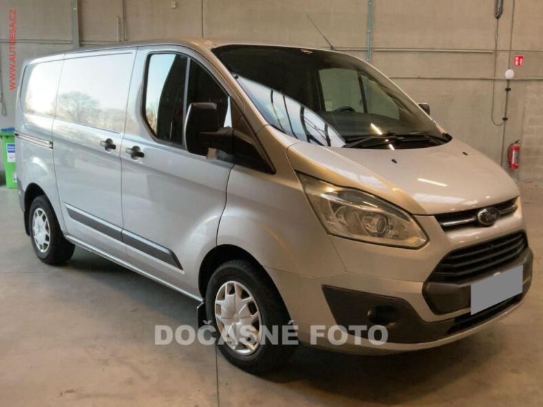 Ford Transit - hlavní foto
