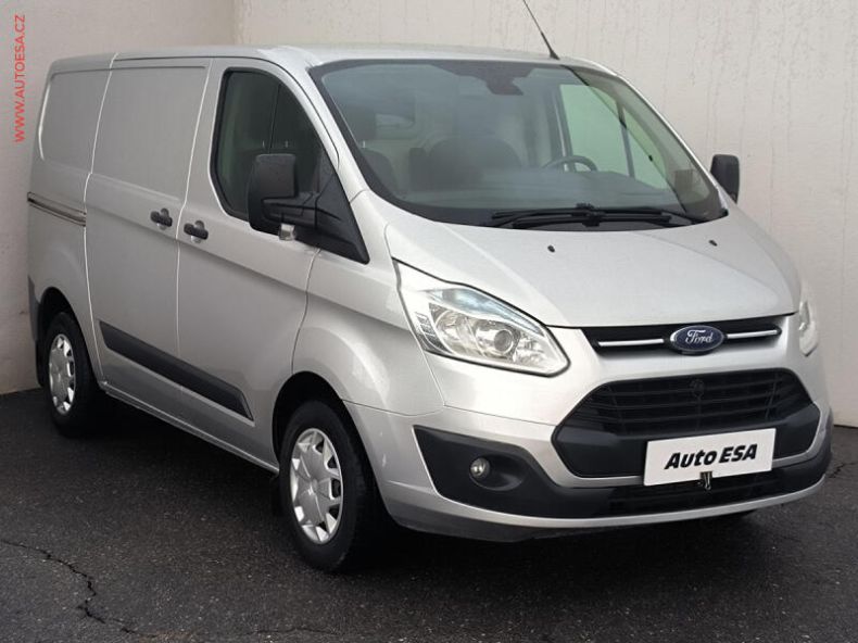 Ford Transit - hlavní foto