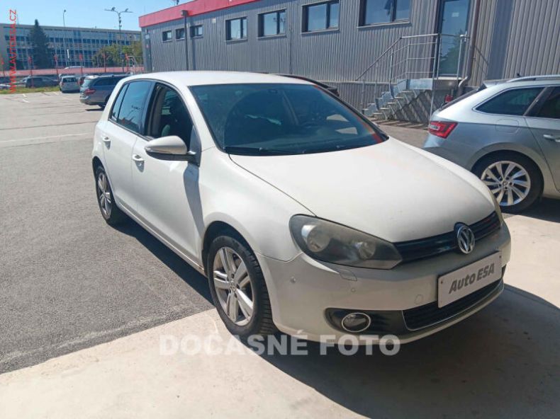 Volkswagen Golf - hlavní fotka inzerátu