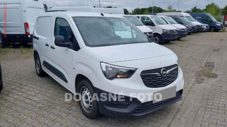 Opel Combo - hlavní foto