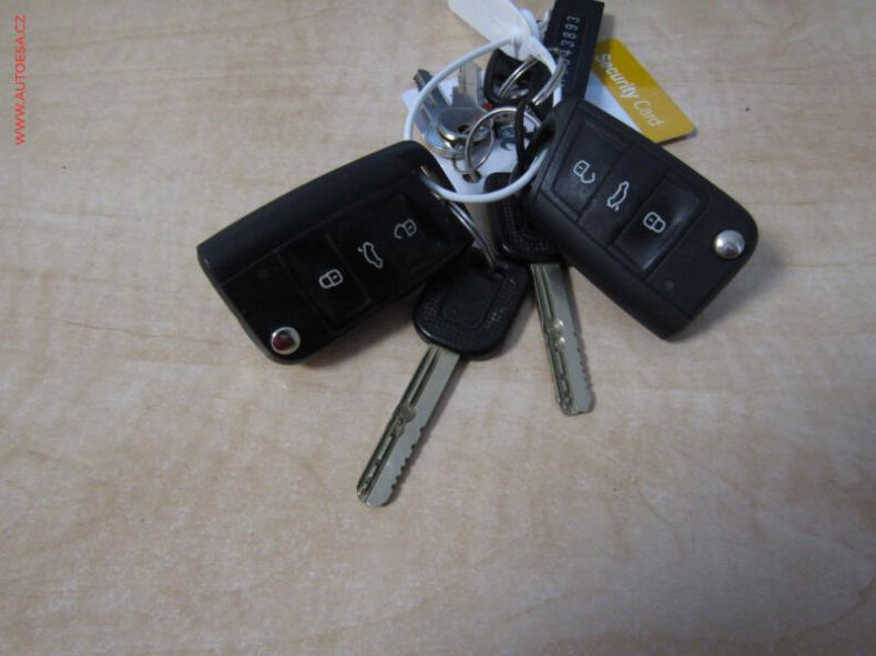 Škoda Octavia - hlavní fotka