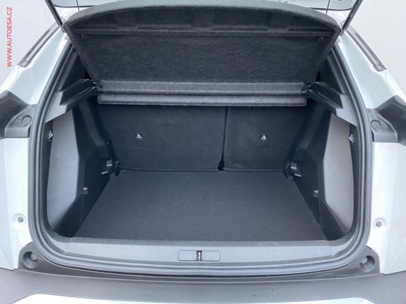 Peugeot 2008 - hlavní fotka