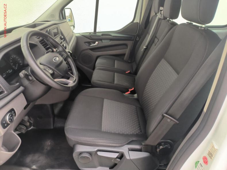 Ford Transit - hlavní fotka