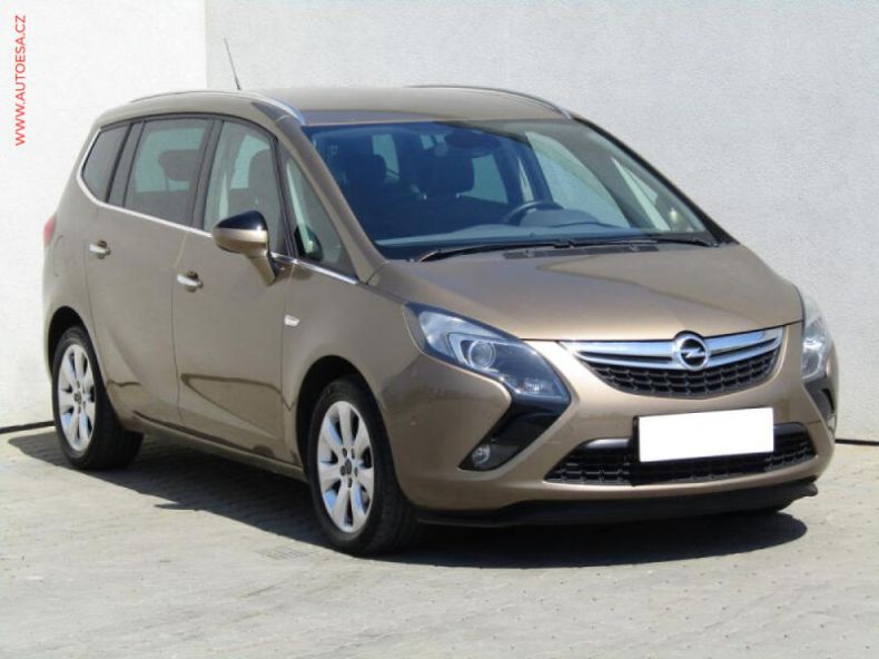 Opel Zafira - hlavní fotka