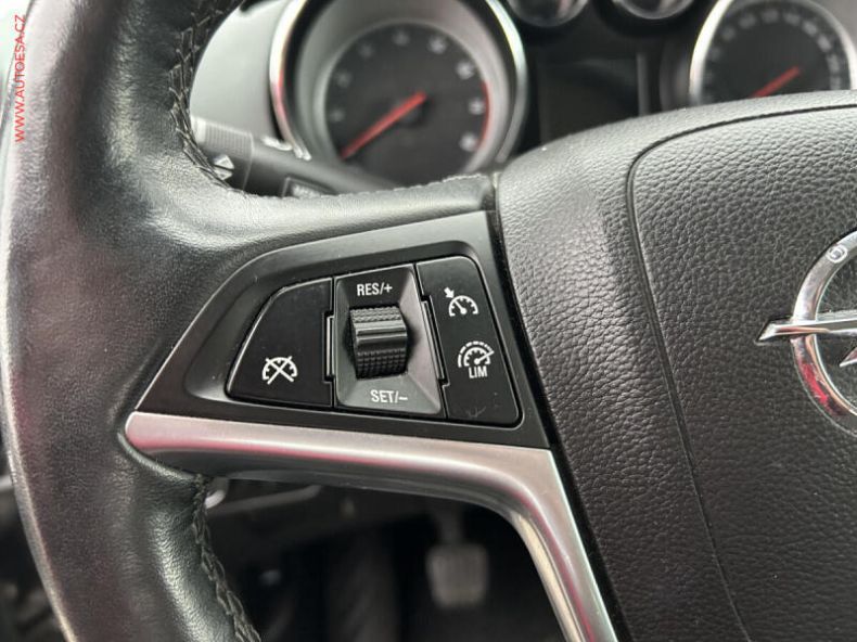 Opel Zafira - hlavní fotka