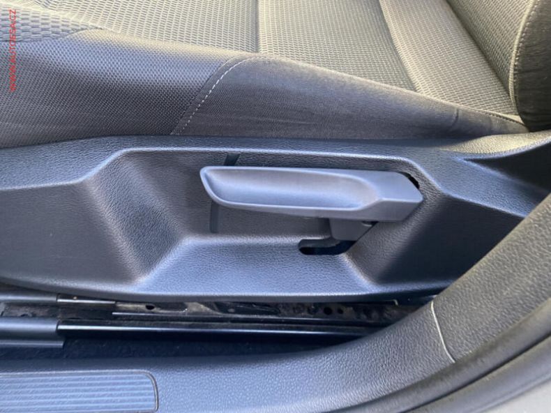 Volkswagen Golf - hlavní fotka