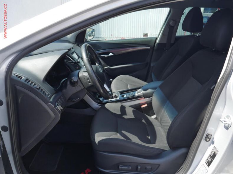 Hyundai i40 - hlavní fotka