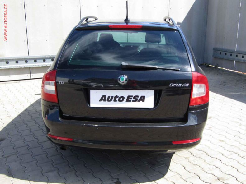 Škoda Octavia - hlavní fotka