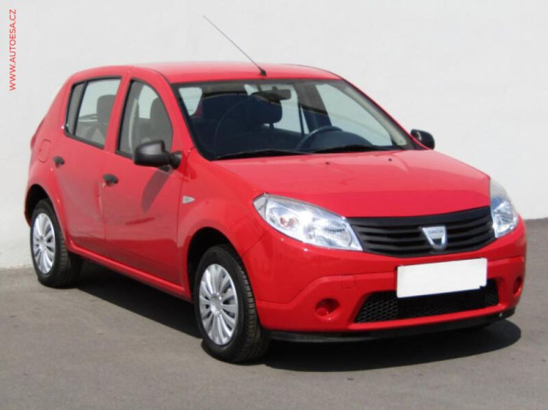 Dacia Sandero - hlavní fotka