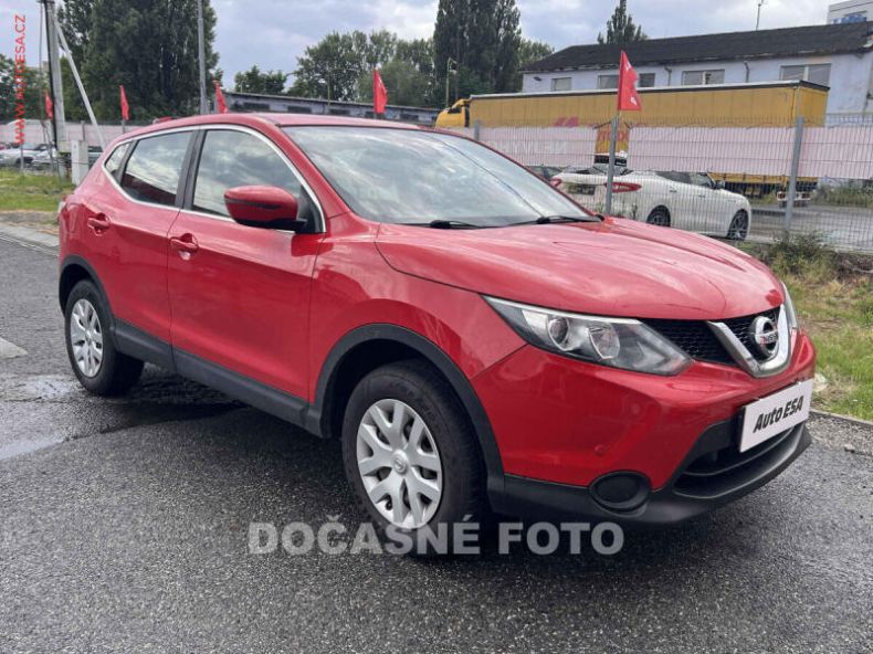 Nissan Qashqai - hlavní foto