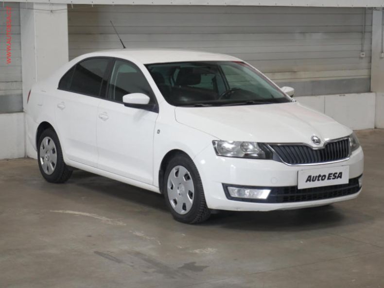 Škoda Rapid - hlavní foto
