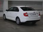 Škoda Rapid - fotka číslo 5