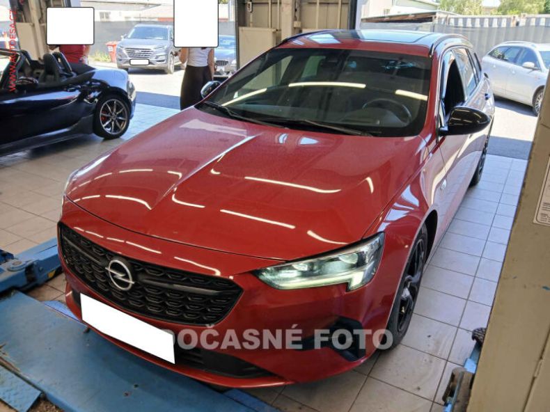 Opel Insignia - hlavní foto