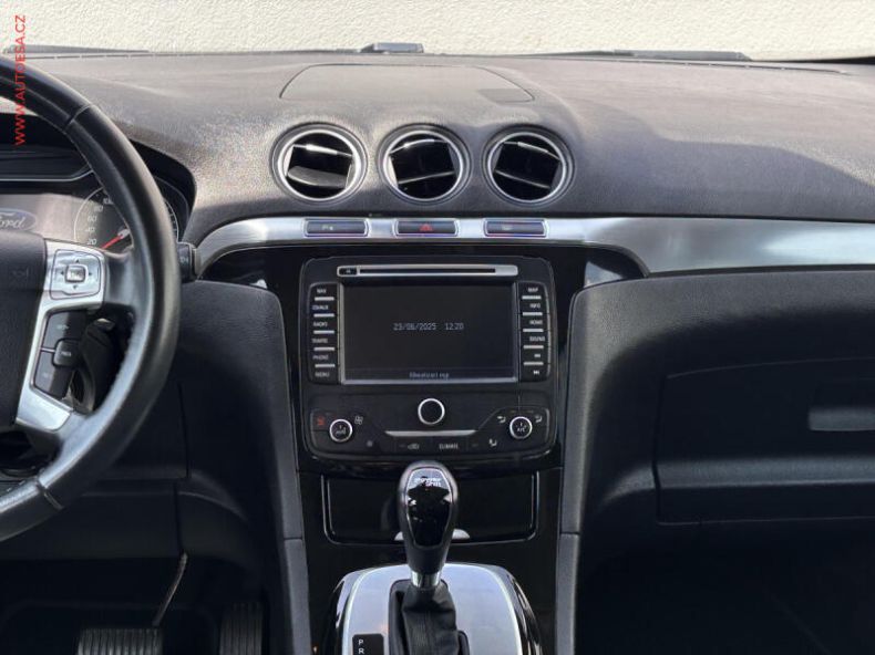 Ford Galaxy - hlavní fotka