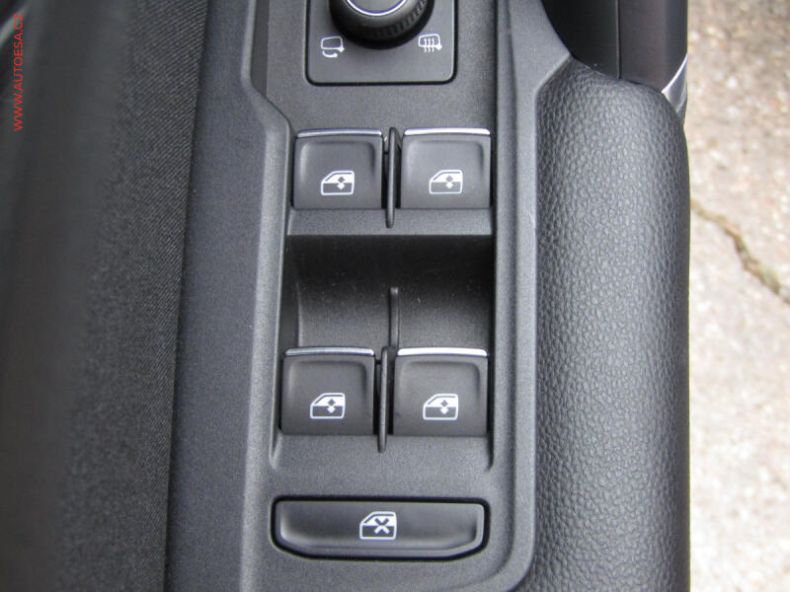 Volkswagen Tiguan - hlavní fotka